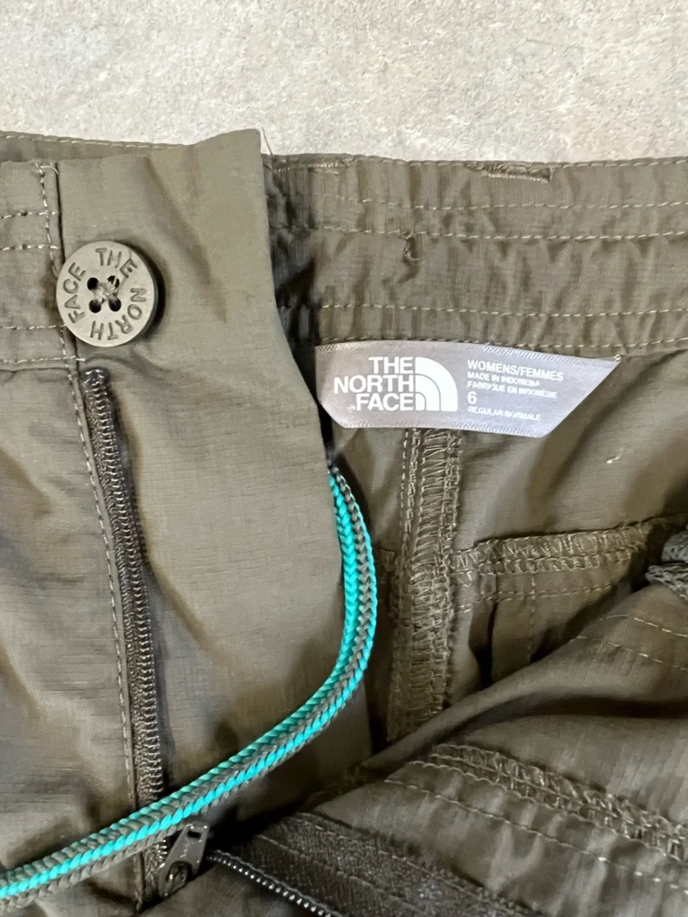 The North Face Shorts - Picture 3 of 5